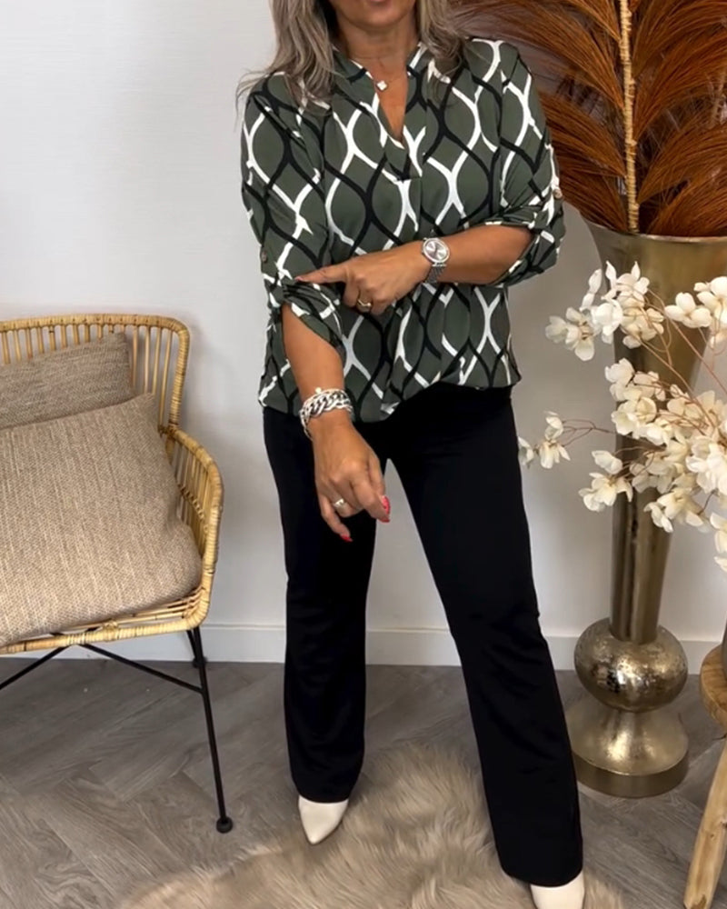 Meri™ Graphic Print Blouse