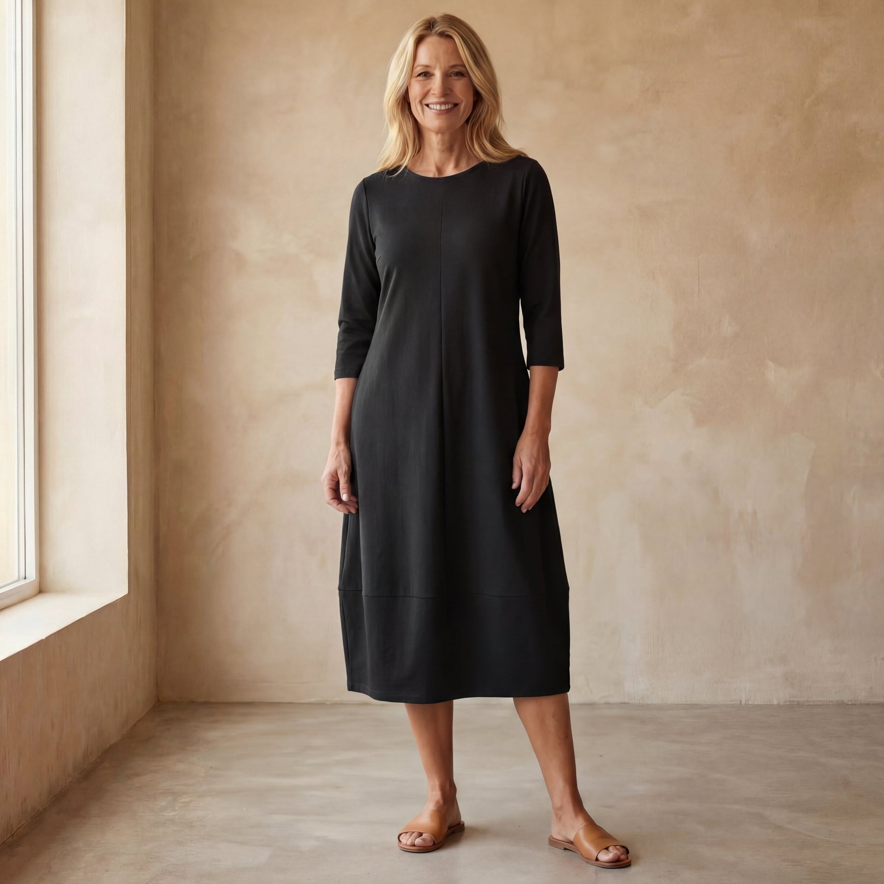 LOTTIE - Elegant Midi Dress
