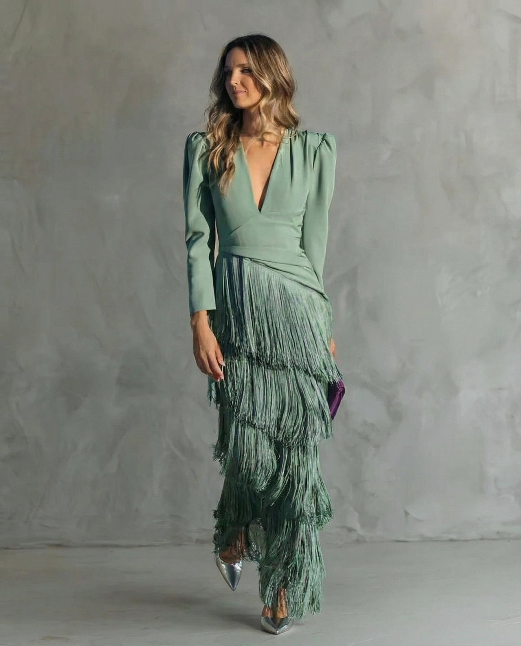 Violet & Grace - Clara™ | Elegant midi dress with fringe sleeves