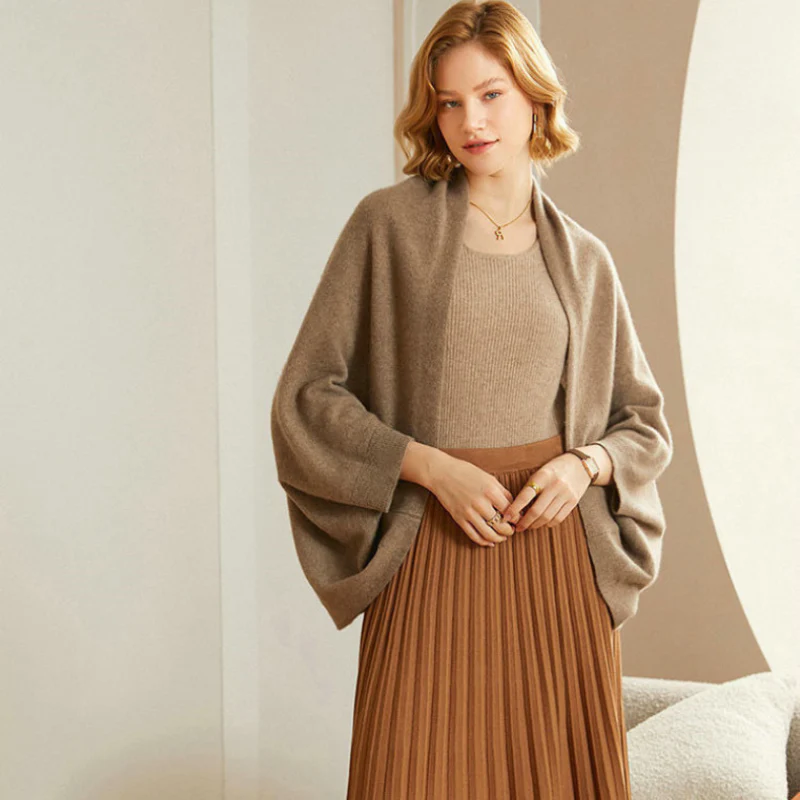 Alpina™ | Premium Merino Wool Shawl — Final Edit