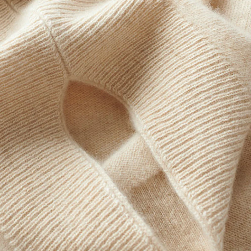 Alpina™ | Premium Merino Wool Shawl — Final Edit